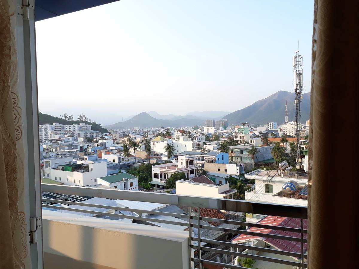 Duy Huy Hotel & Apartment Nha Trang Bagian luar foto